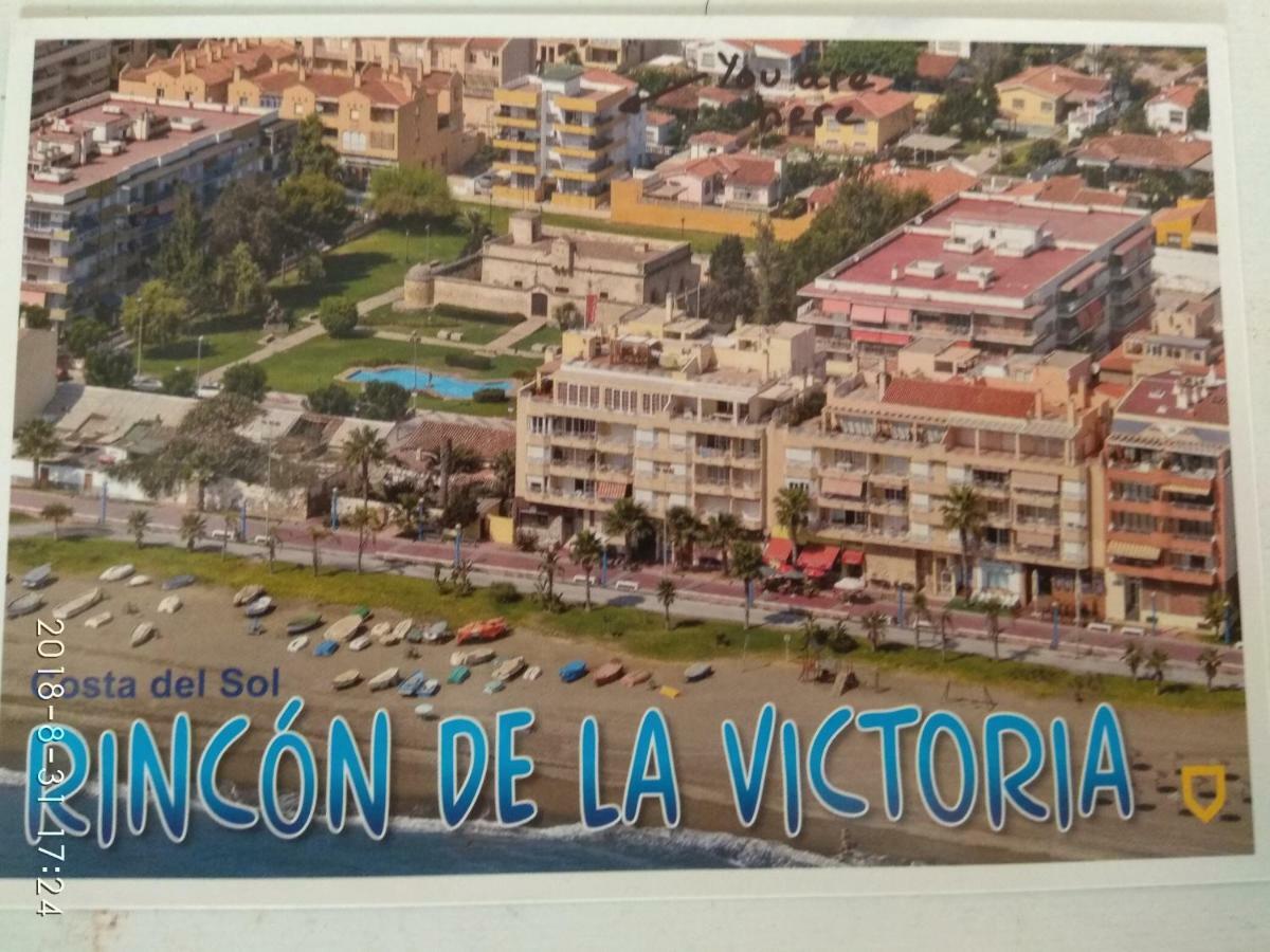 Ático en Rincón de la Victoria Apartamento Exterior foto